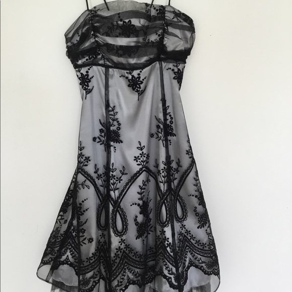 Black Formal Teen Dress - Picture 2 of 5